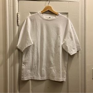 COPY - Uniqlo airism men’s M body white tee